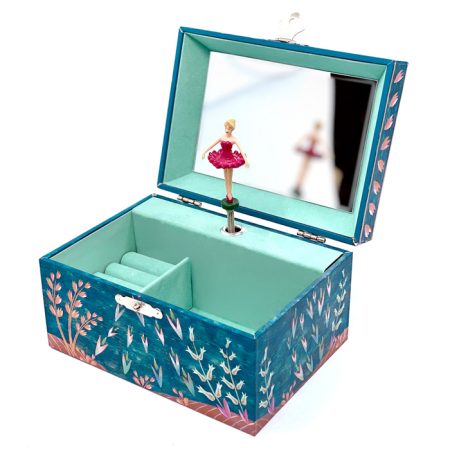 תיבת נגינה - בלרינה באביב כחולה