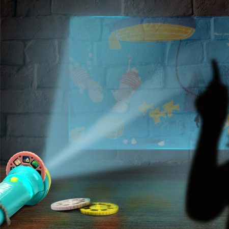 פנס שקופיות מומינים