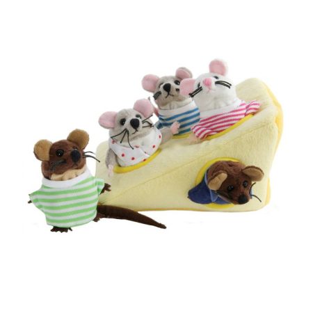 בובות אצבע עכברים מציצים מגבינה