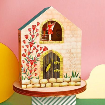 תיבת נגינה - בית הפיות