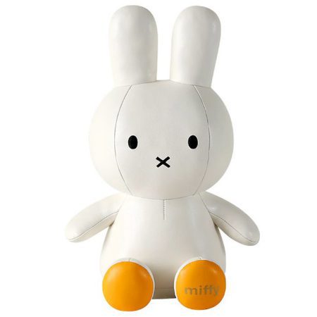 בובה מעוצבת - מיפי לבנה